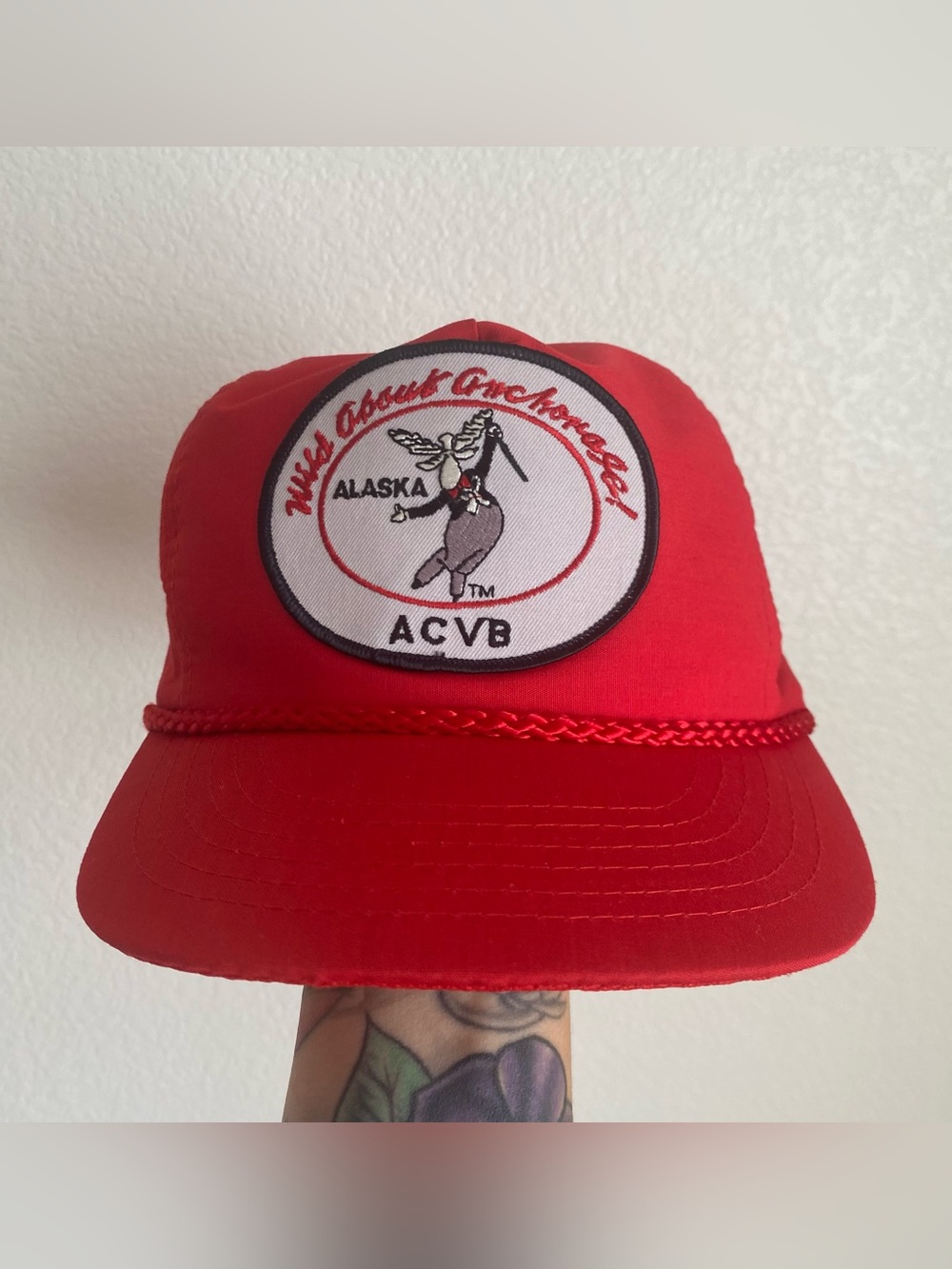 Vintage Wild About Anchorage ACVB 5 panel flat brim ajustable snap back hat, red